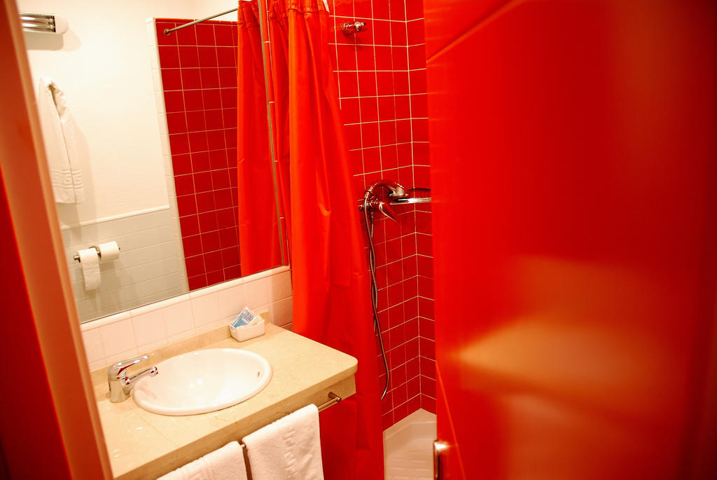 Hostal El Cardenillo Мадригаль-де-ла-Вера Номер фото